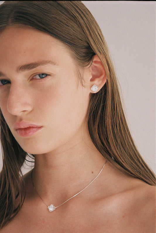Four-Petal Pendant
