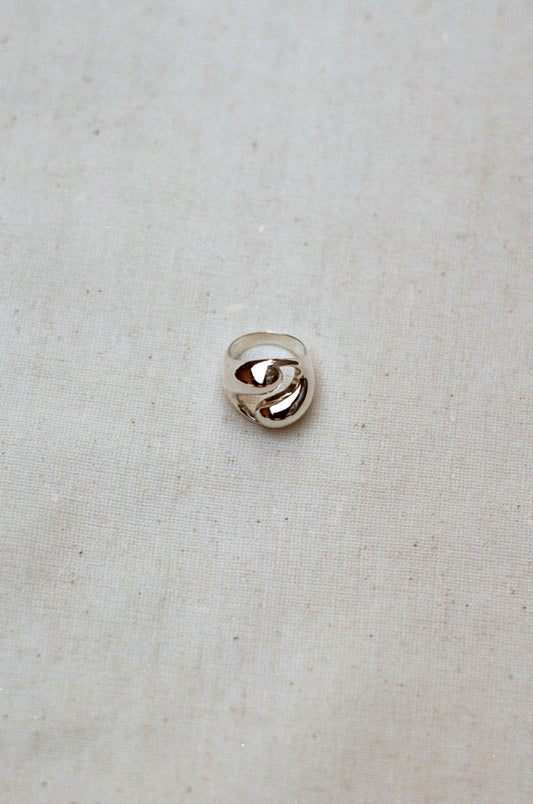 Yin Yang Ring