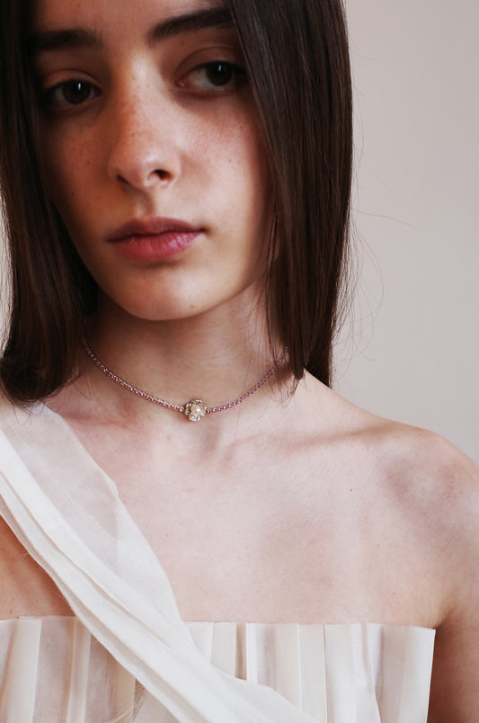 Trillium Choker, in Blossom