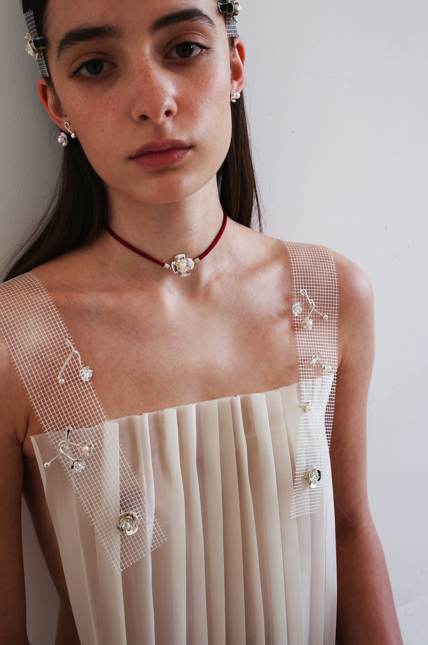 Trillium Collar, in Enigma Red